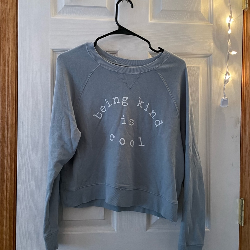 Cropped teal long sleeve